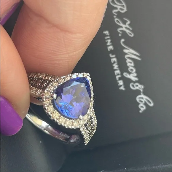 14K White Gold Blueberry Tanzanite Ring - Picture 8 of 16